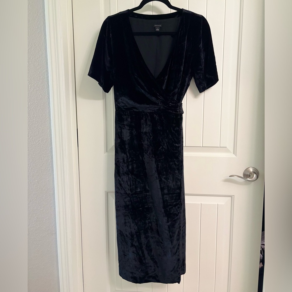Ann Taylor Velvet Short Sleeve Wrap Midi Dress 6